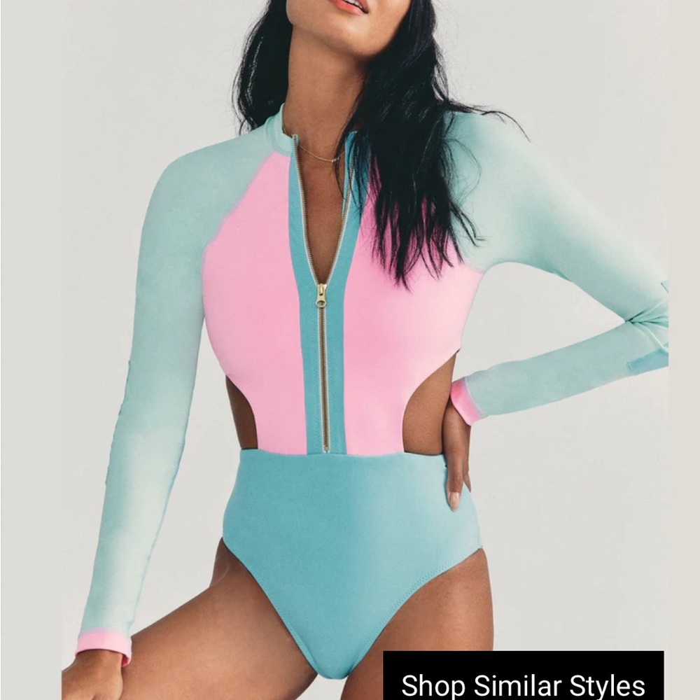 Love shack fancy x Hurley swimsuit size: small sold out online!